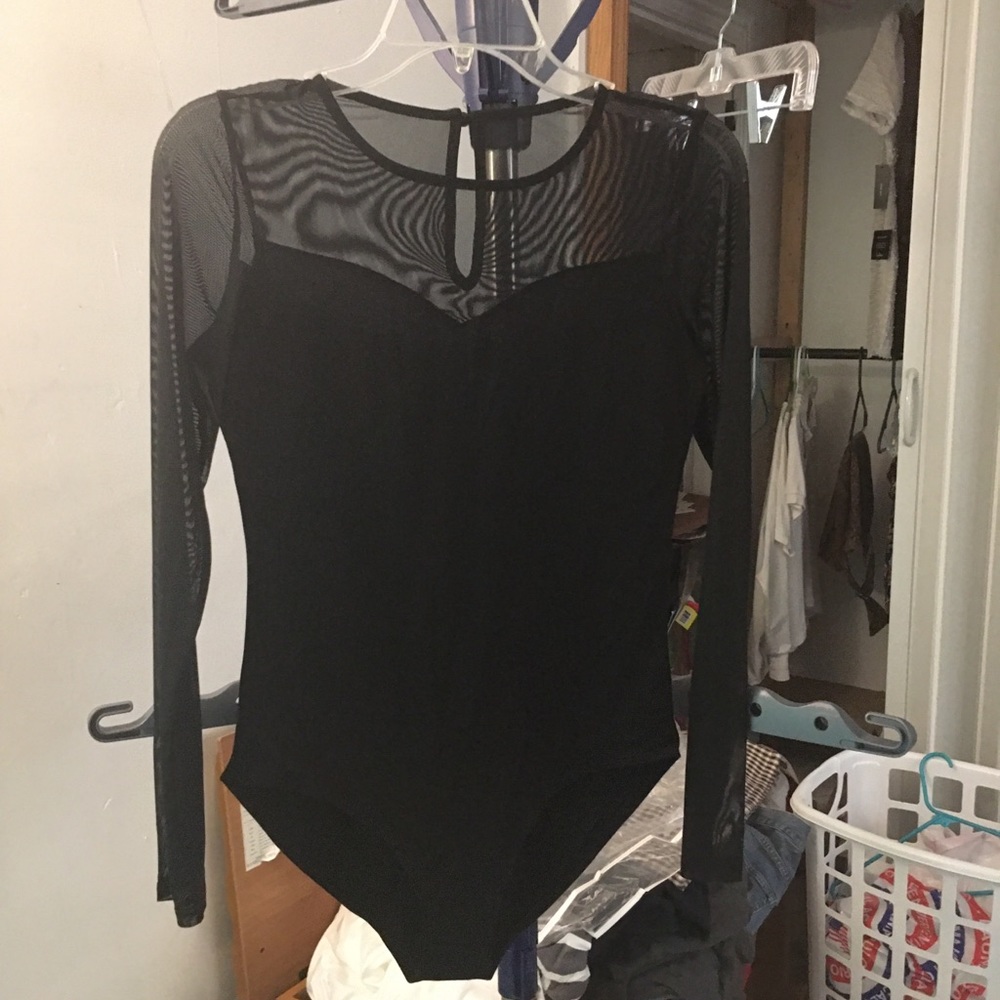 NWOT Sweetheart neckline bodysuit